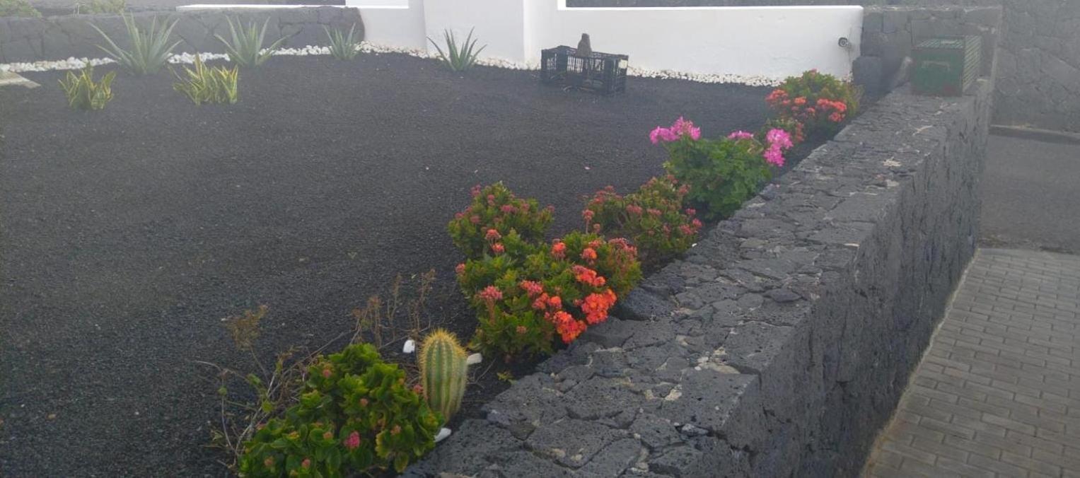 Tranquilidad Entre Volcanes Uga Екстериор снимка